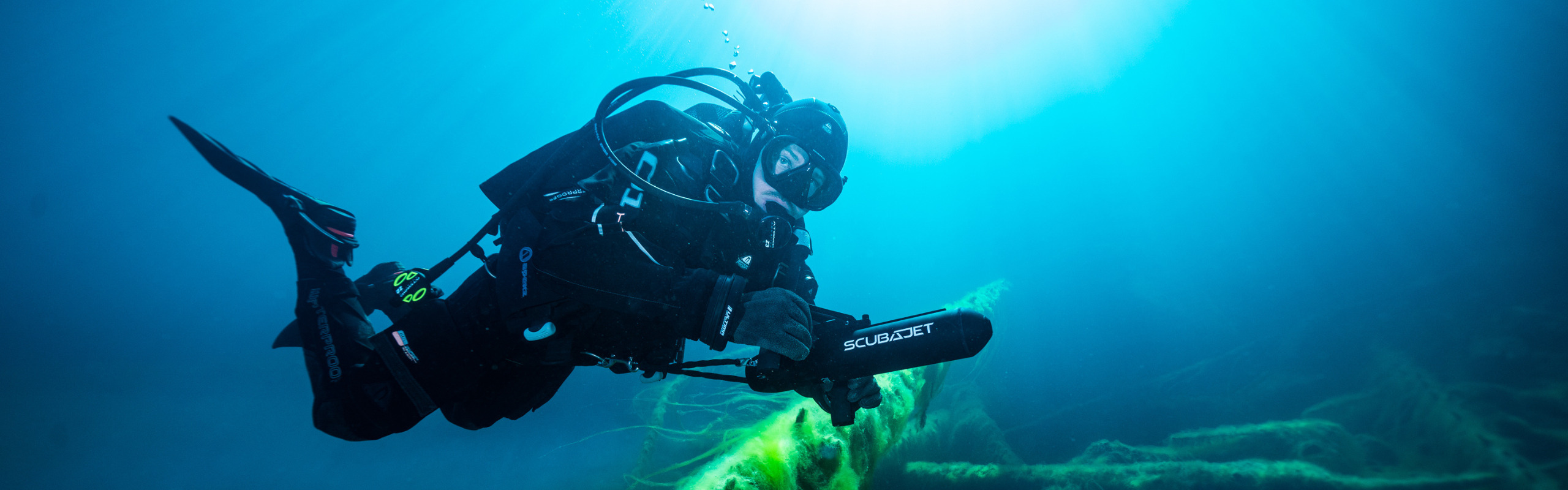Deeper, further, longer: How dive scooters enhance the diving experience